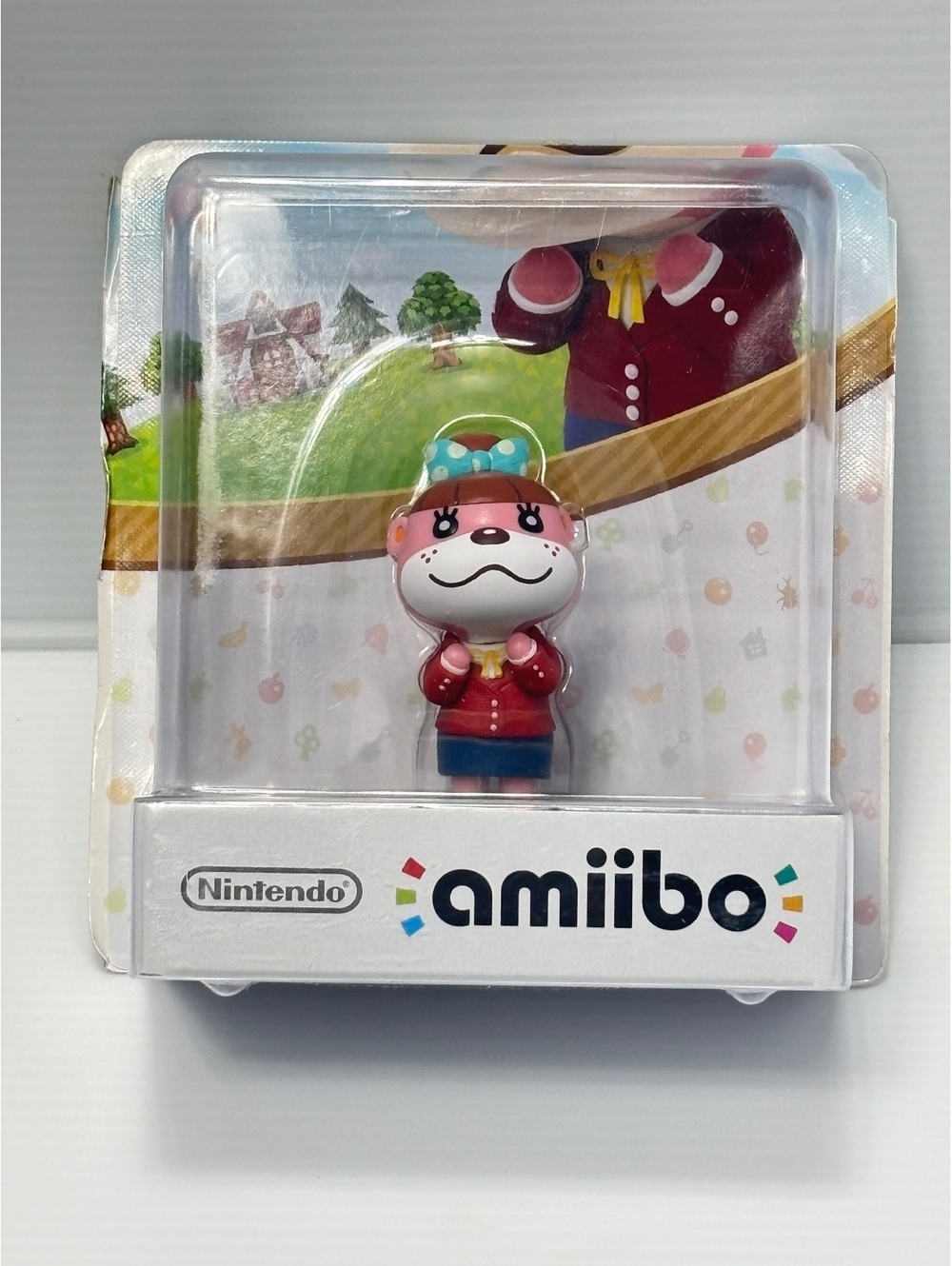 Nintendo Animal Crossing Amiibo Figure - Labelle *NEW -Package as seen